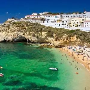 Explore Portugal in Depth for 11 days with Globus and discover unforgettable experiences - Photo 9
