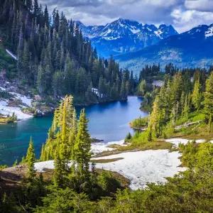 Explore Grand Western Canada Vacation with Alaska Cruise for 20 days with Globus and discover unforgettable experiences - Photo 7