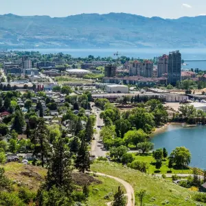 Explore Grand Western Canada Vacation for 13 days with Globus and discover unforgettable experiences - Photo 10