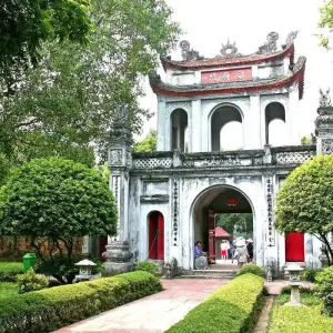 Explore Vietnam- Cambodia 14 Day one stop two countries- Great value for money for 14 days with Halong Tours Booking and discover unforgettable experiences - Photo 9