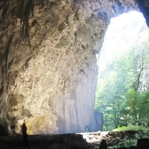 Explore Emerald Tour of Slovenia for 8 days with Helia Travel Agency and discover unforgettable experiences - Photo 9