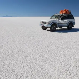 Explore Northern Chile and Uyuni, end in La Paz (12 Days) for 12 days with Hi Travel Argentina and discover unforgettable experiences - Photo 3
