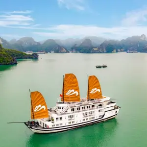 Explore 5 Days Majestic Ha Long Bay And Ha Noi Adventure for 5 days with Hoi An Express and discover unforgettable experiences - Photo 10