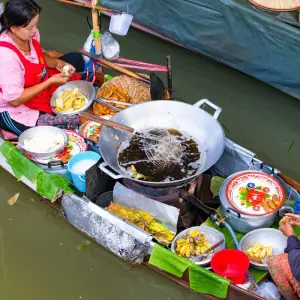 Explore 5 Days Exploring Thailand's Floating Markets And Temples for 5 days with Hoi An Express and discover unforgettable experiences - Photo 6