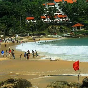 Explore Backwaters and Beaches of Kerala for 8 days with Holidays At and discover unforgettable experiences - Photo 4