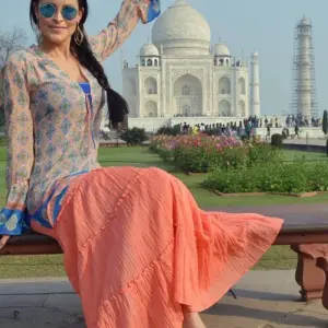 Explore 2 Days Agra Taj Mahal Tour With City Walks - Feel The Real Local Culture for 2 days with ITS holidays and discover unforgettable experiences - Photo 5