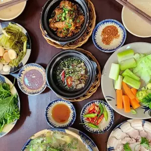 Explore 8-Day Explore the Best of North and Central Vietnam - Highlights & FULL Activities for 8 days with Indochina Today Travel and discover unforgettable experiences - Photo 10