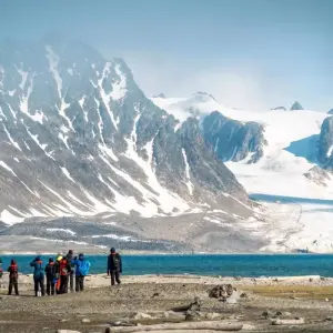 Explore Large Nature and Wildlife Expedition ARound Spitsbergen for 12 days with Inventia and discover unforgettable experiences - Photo 3