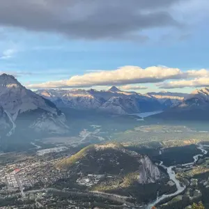 Explore Rockies Premium Spring & Fall Tour for 5 days with Discover Canada Tours and discover unforgettable experiences - Photo 3