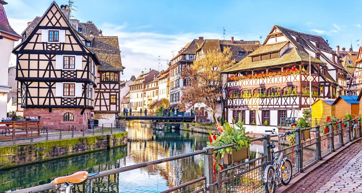 Swiss Alps & Rhine Castles (Christmas Cruise) 2025 - 8 days with AmaWaterways - Photo 2 Explore Swiss Alps & Rhine Castles (Christmas Cruise) 2025 for 8 days with AmaWaterways and discover unforgettable experiences - Photo 2