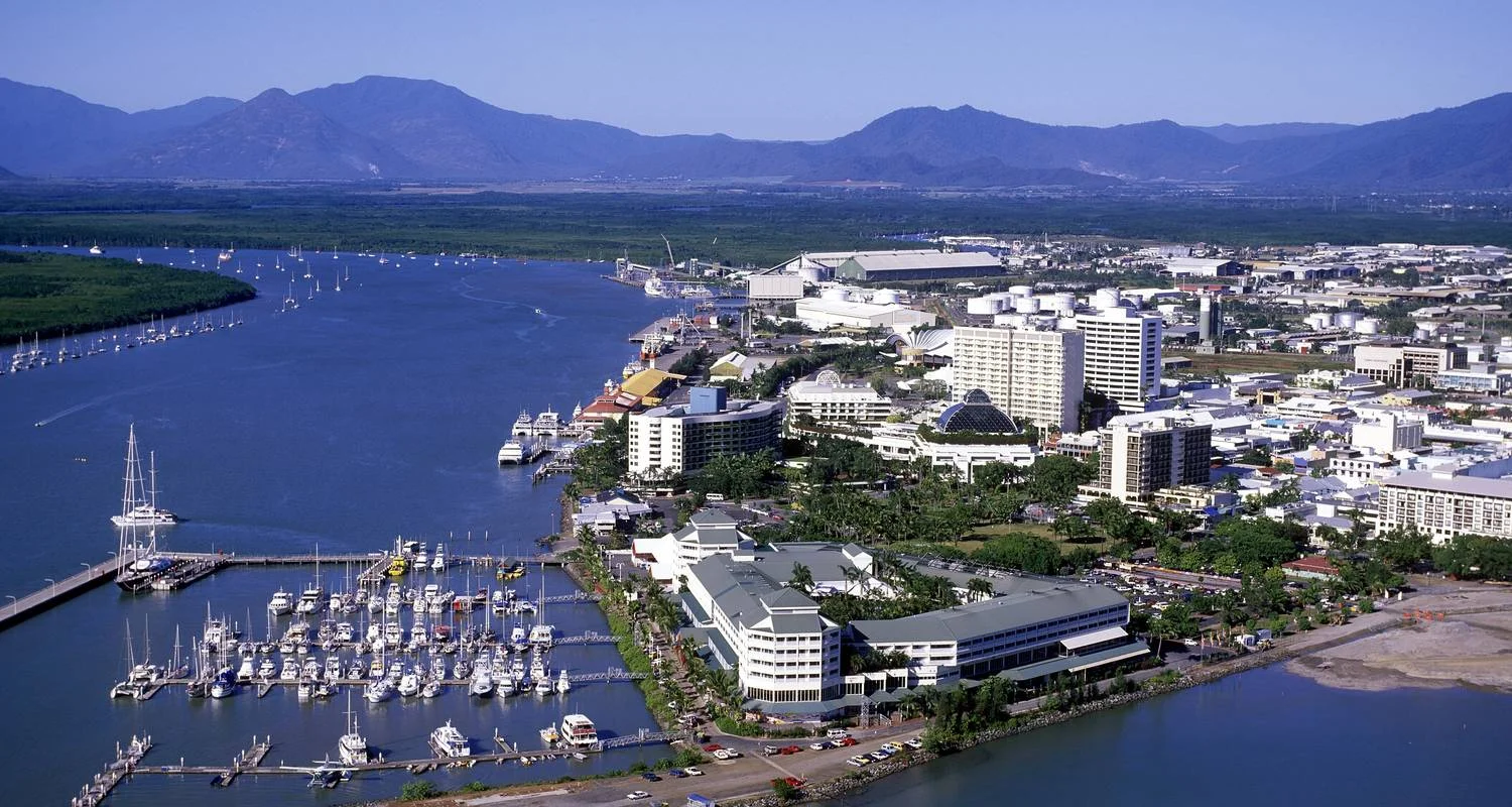Queensland Cairns, Reef & Rainforest - 7 days with Australia and New Zealand Travel Company - Photo 2 Explore Queensland Cairns, Reef & Rainforest for 7 days with Australia and New Zealand Travel Company and discover unforgettable experiences - Photo 2