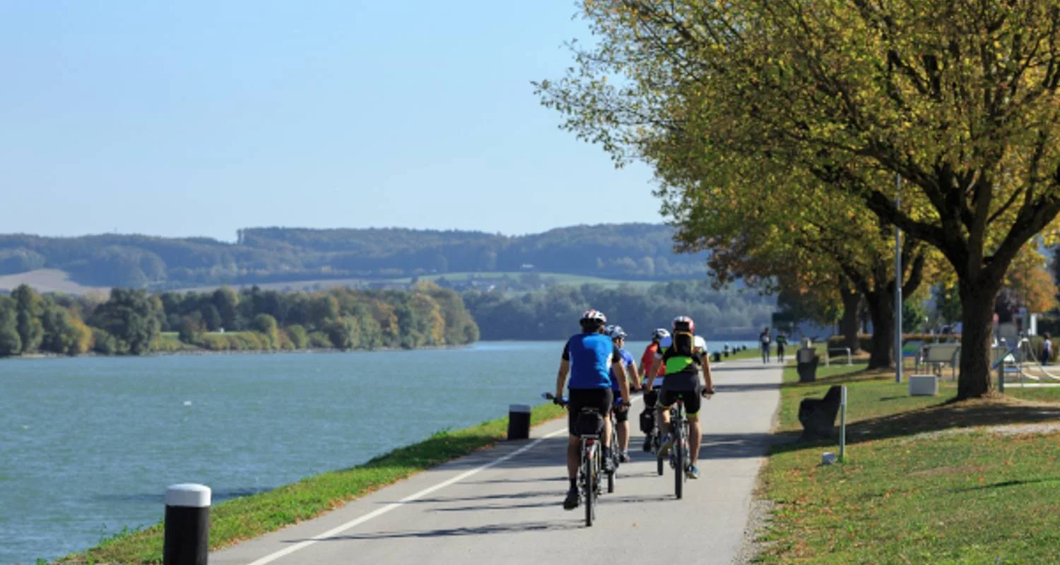 5 Rivers - Cycle Route without luggage transfer - 7 days with Feuer und Eis Touristik - Photo 2 Explore 5 Rivers - Cycle Route without luggage transfer for 7 days with Feuer und Eis Touristik and discover unforgettable experiences - Photo 2