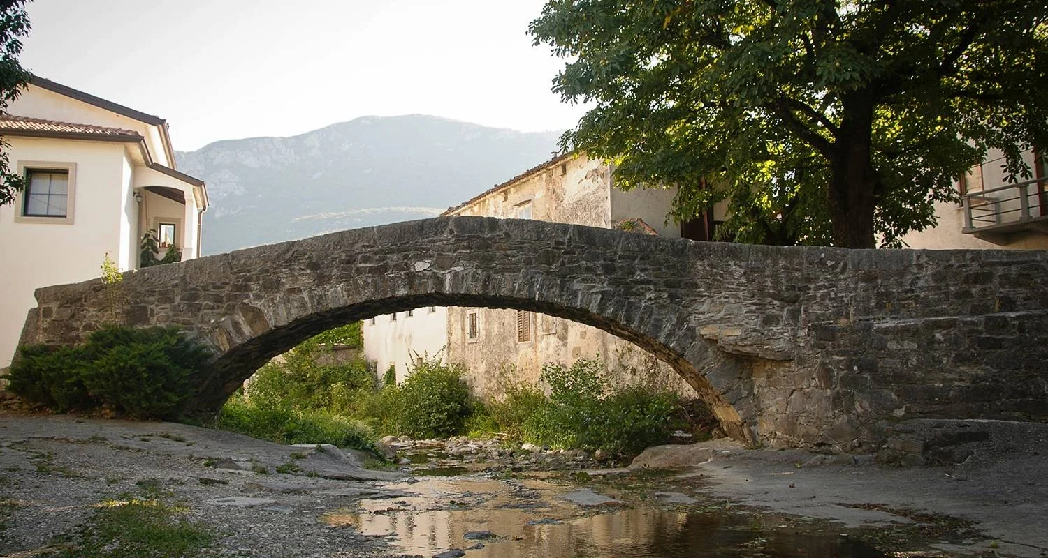 Best of Slovenia Tour - 11 days with Helia Travel Agency - Photo 2 Explore Best of Slovenia Tour for 11 days with Helia Travel Agency and discover unforgettable experiences - Photo 2