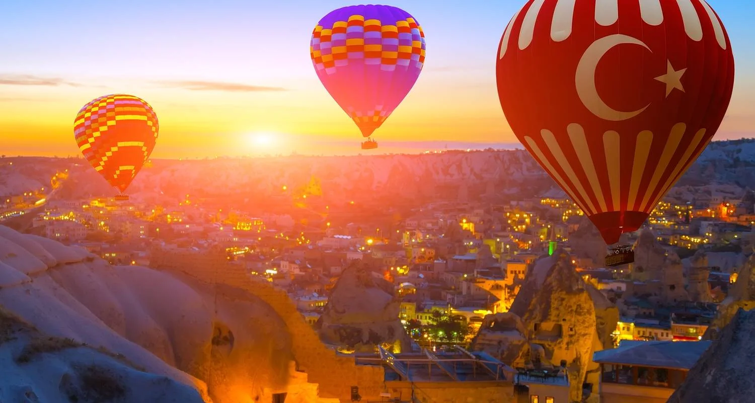 10-day Group tour in Turkey with Istanbul, Ephesus, Pamukkale, Cappadocia - 10 days with Holitera Turizm - Photo 2 Explore 10-day Group tour in Turkey with Istanbul, Ephesus, Pamukkale, Cappadocia for 10 days with Holitera Turizm and discover unforgettable experiences - Photo 2