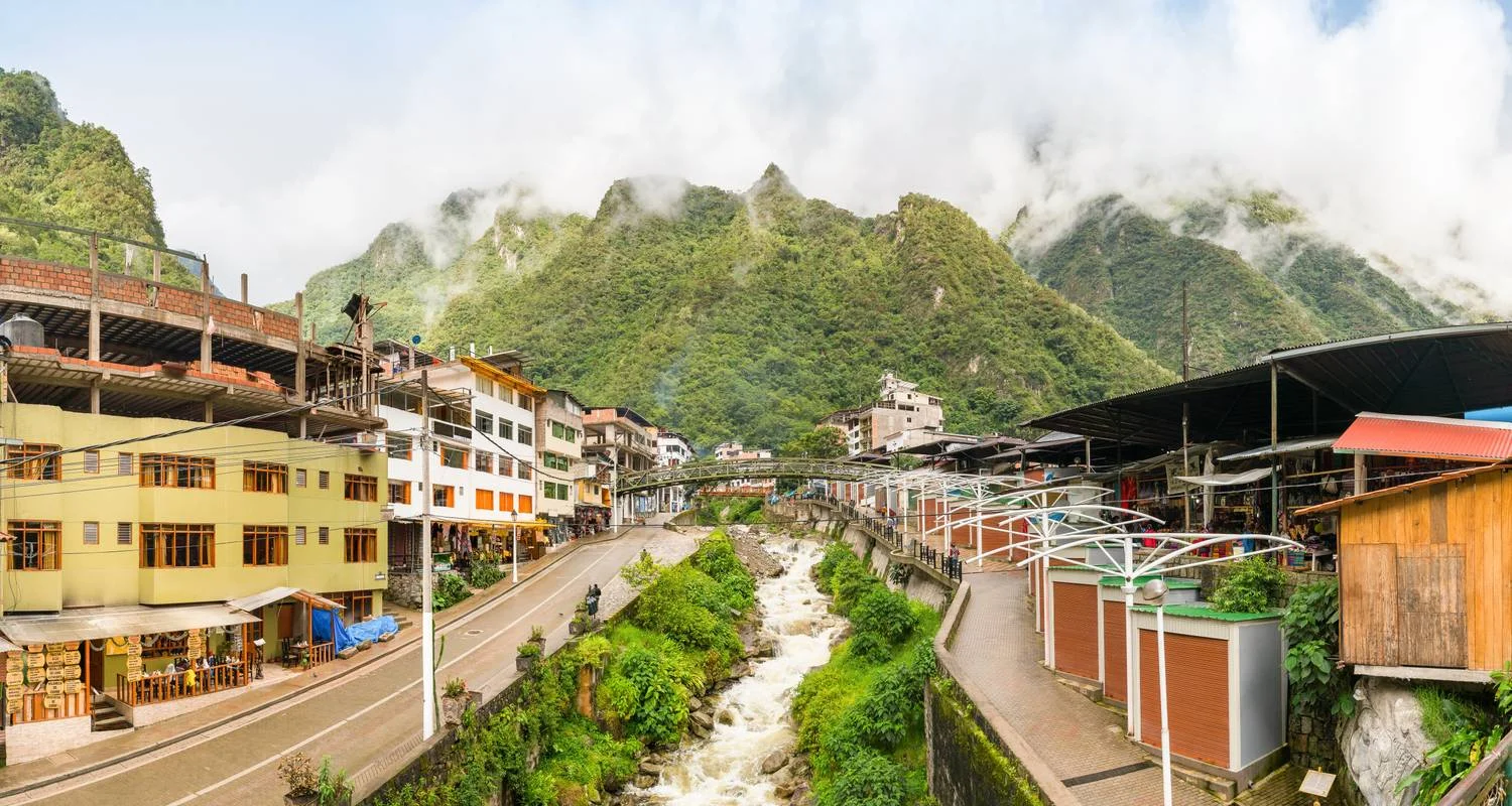 Iconic Wildlife & Sublime Scenery | Plus Machu Picchu (Western Route) (2025) - 10 days with Hurtigruten - Photo 2 Explore Iconic Wildlife & Sublime Scenery | Plus Machu Picchu (Western Route) (2025) for 10 days with Hurtigruten and discover unforgettable experiences - Photo 2
