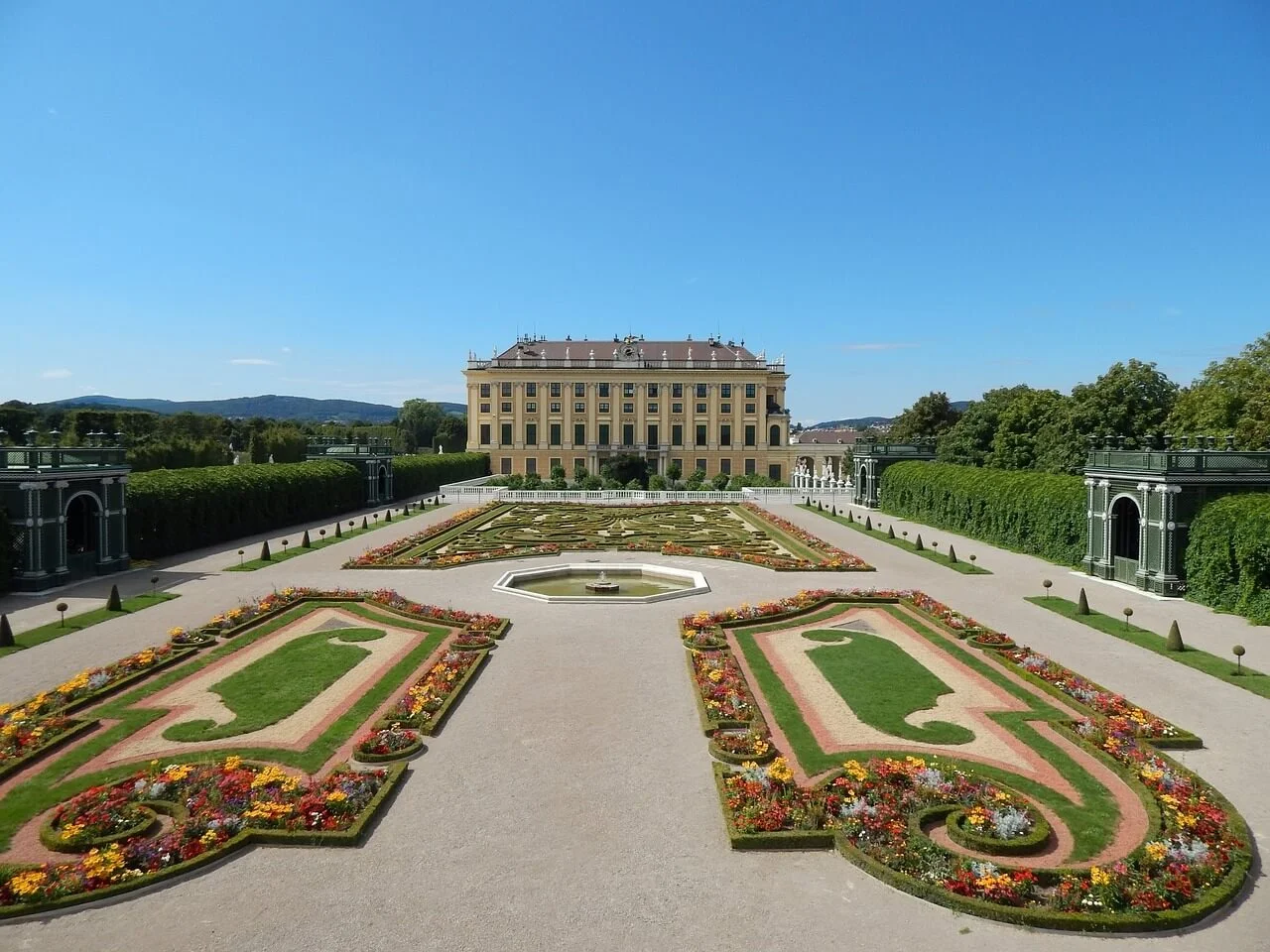 5-Day Vienna Itinerary: What to See and Travel Tips - Insights from June 24, 2025 - photo 1 Dive into 5-Day Vienna Itinerary: What to See and Travel Tips with expert insights, published on June 24, 2025, and explore new travel ideas - photo 1